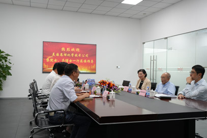 Dr. Norman Li Visits Foresight to Explore the Future of Intelligent Membrane Rolling Machine Technologies